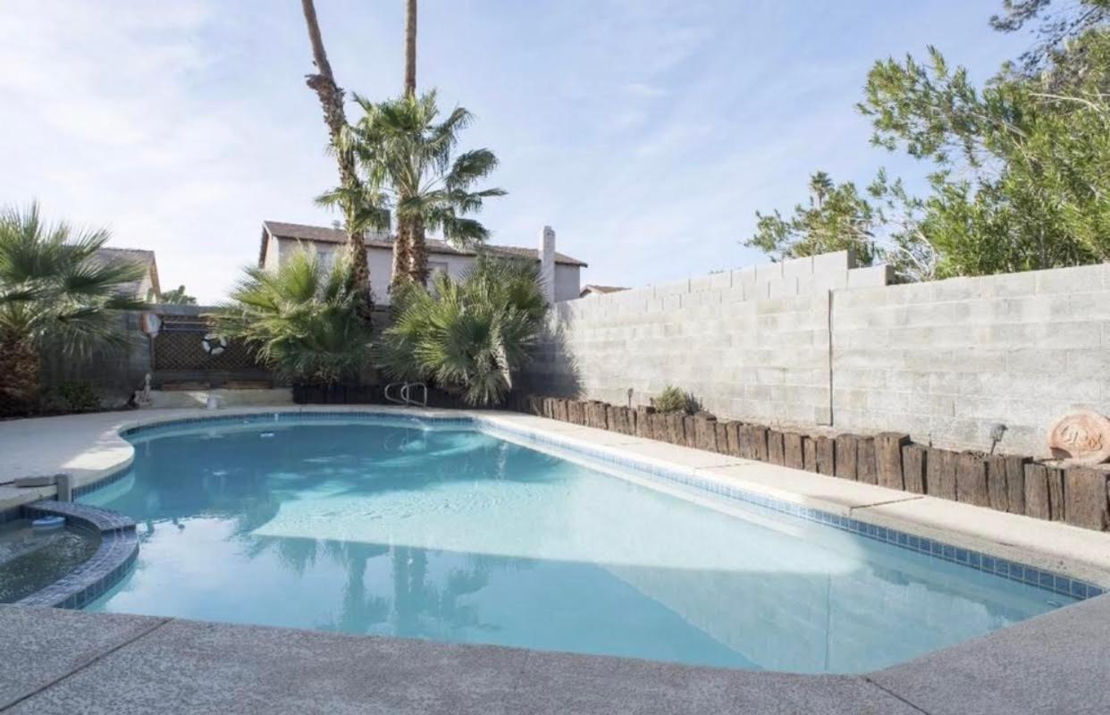 Villa Urban Las Vegas Colonial In The Heart Of Vegas Exterior foto